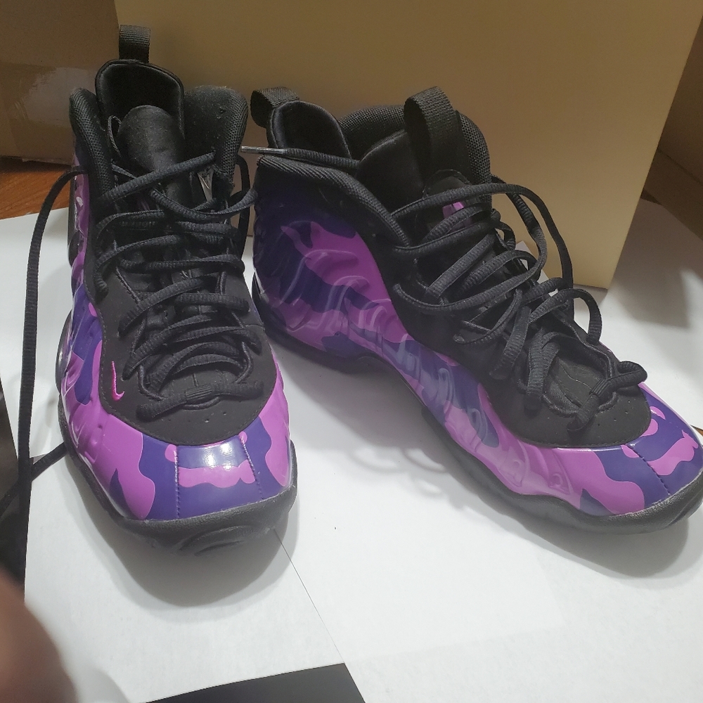 Nike Foams
